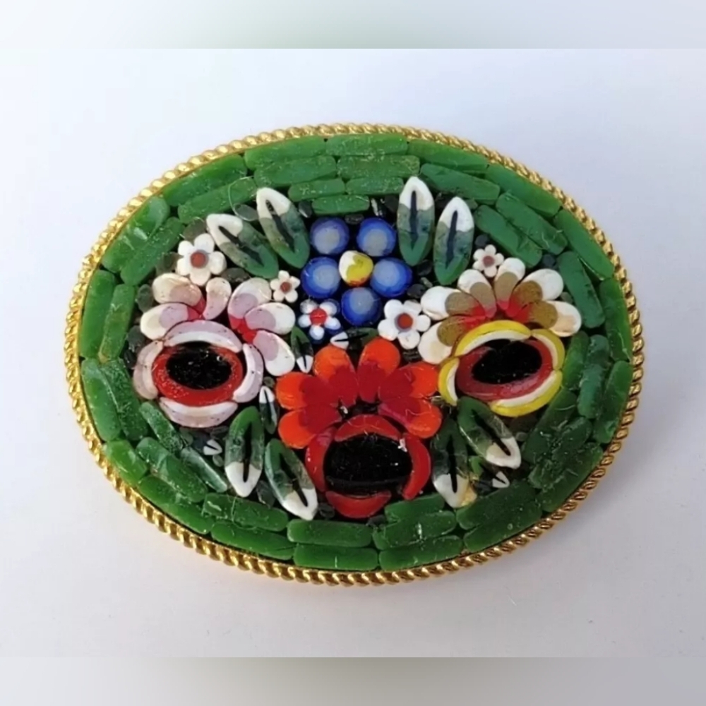 Vintage Micro Mosaic Floral Bouquet Oval Pin Brooch Glass Green Gold Tone